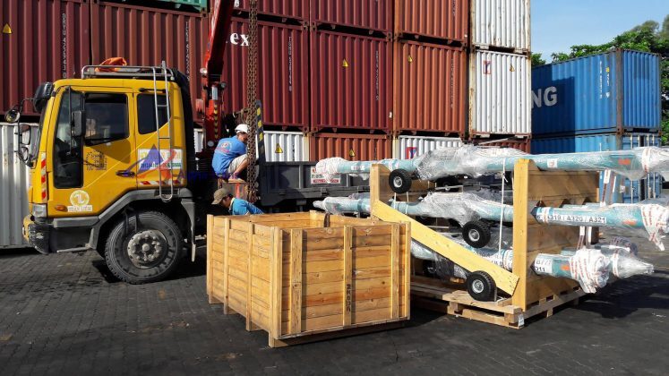 Xe Cẩu Quận 1 – Cẩu Container, Máy Siêu Trọng Tận Nơi