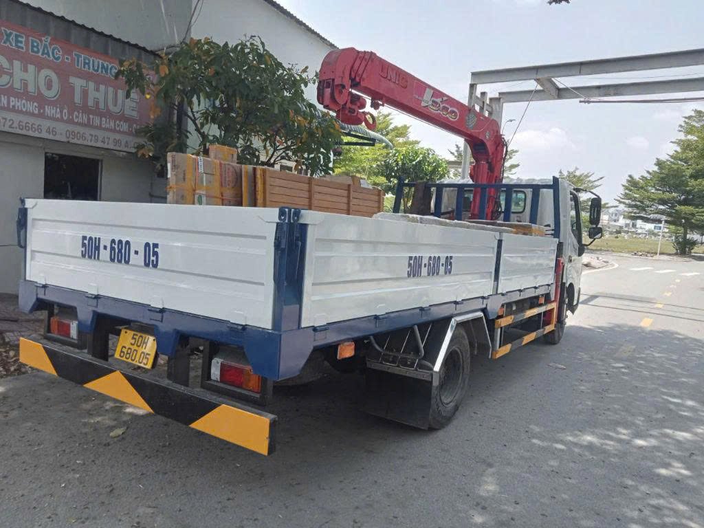 Thuê Xe Cẩu Hàng Quận 9 – Nhận Cẩu Hàng Cồng Kềnh