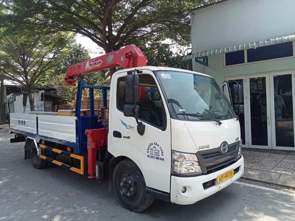 Xe Cẩu Hàng Quận 7 – Dịch Vụ Nhanh, Giá Hợp Lý