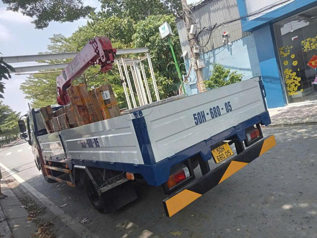 Xe Cẩu KCN Hiệp Phước – Container, Máy Móc