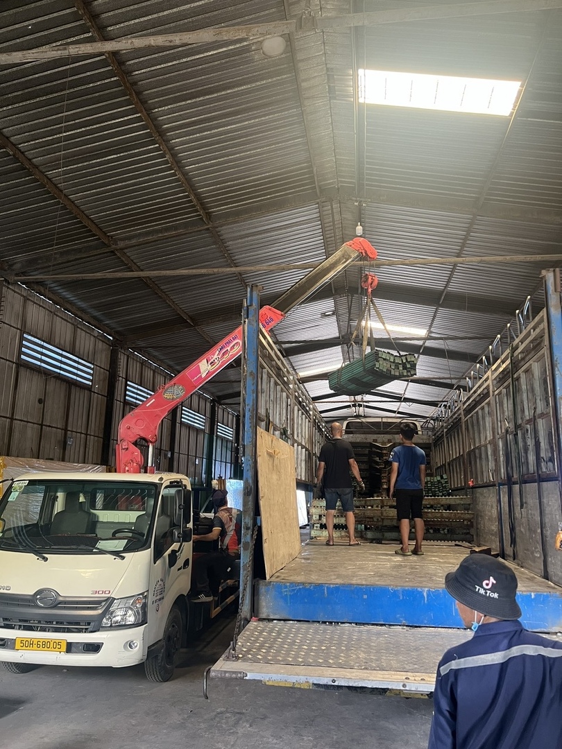 Xe Cẩu Đồ Nhà Xưởng Quận 9